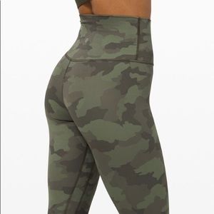 Lululemon Green Camo Align 25’ Leggings